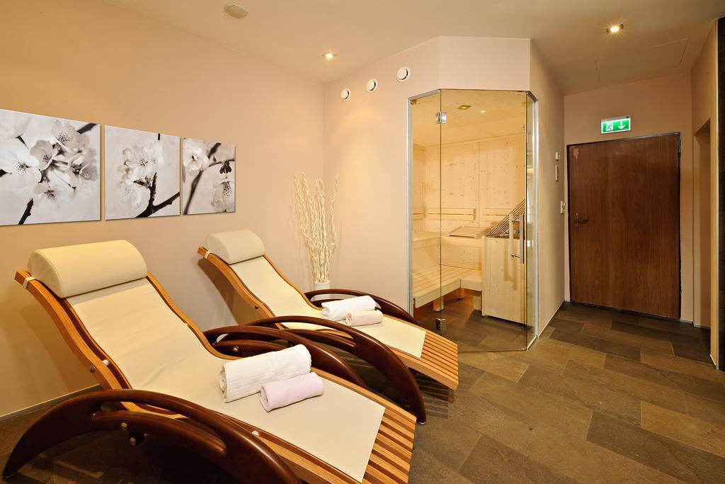 Apartmenthaus Jagdhof ไรท์ไบเซเฟลด์ ภายนอก รูปภาพ